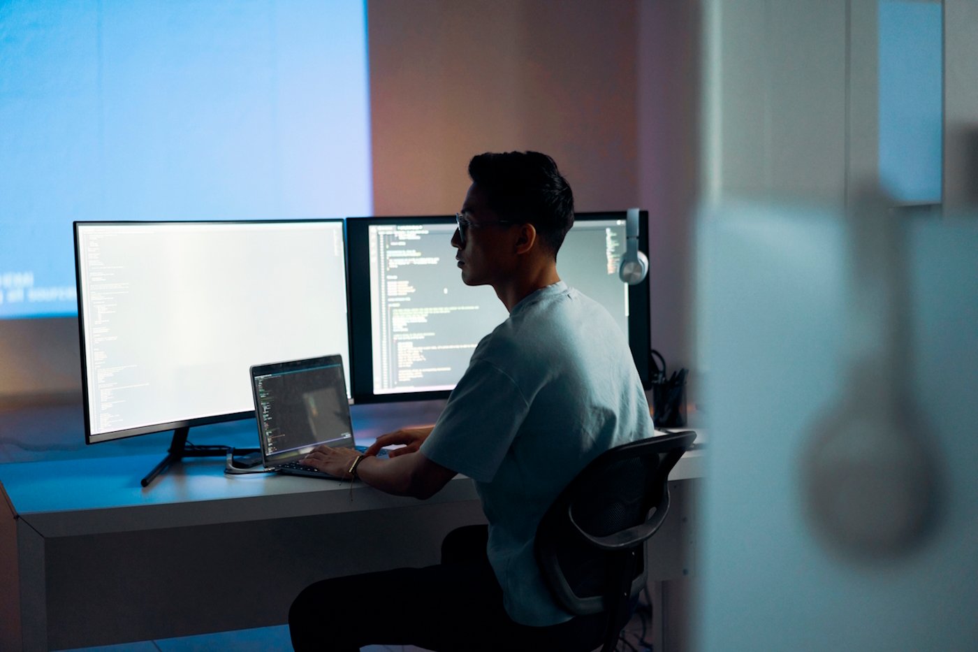 Karriereseite-Header-Desktop