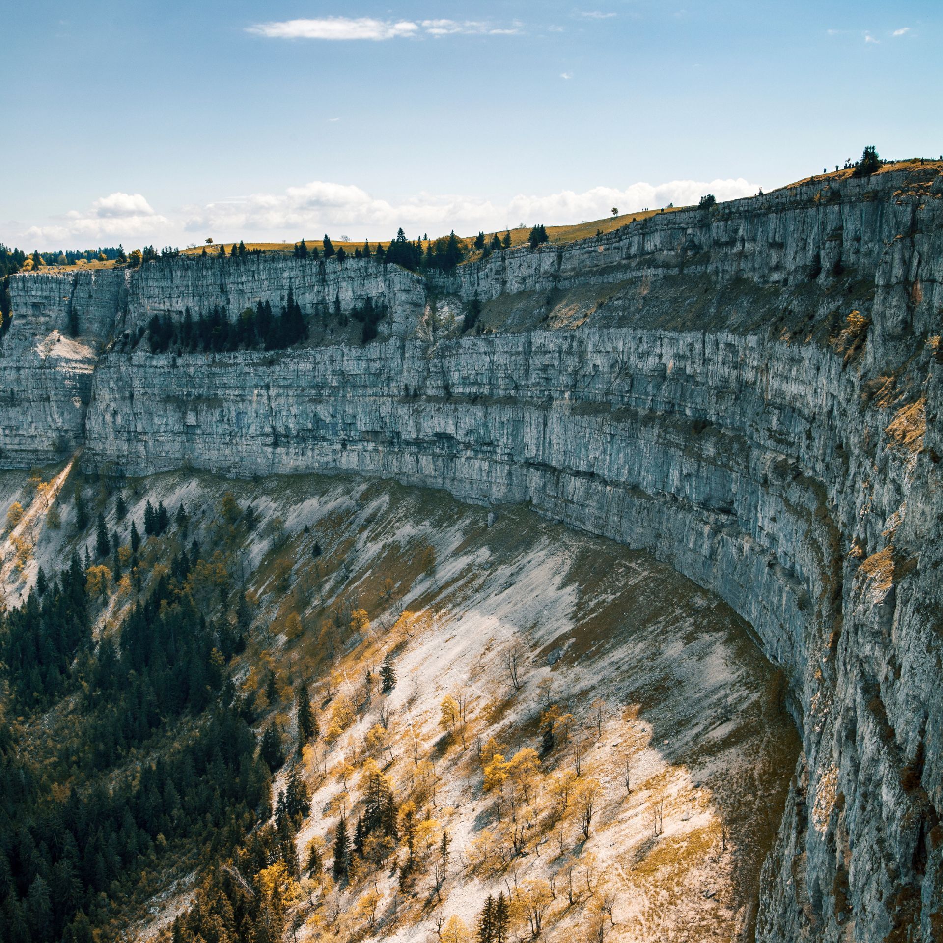 Headerbild-Creux-Du-Van-Desktop